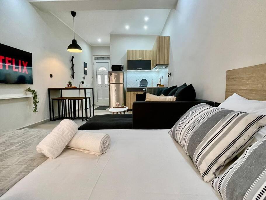 ザキントスUrban Loft Downtown At Zakinthos Centreアパートメント エクステリア 写真